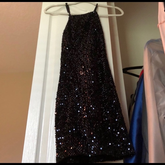 Little black dress - Picture 2 of 2